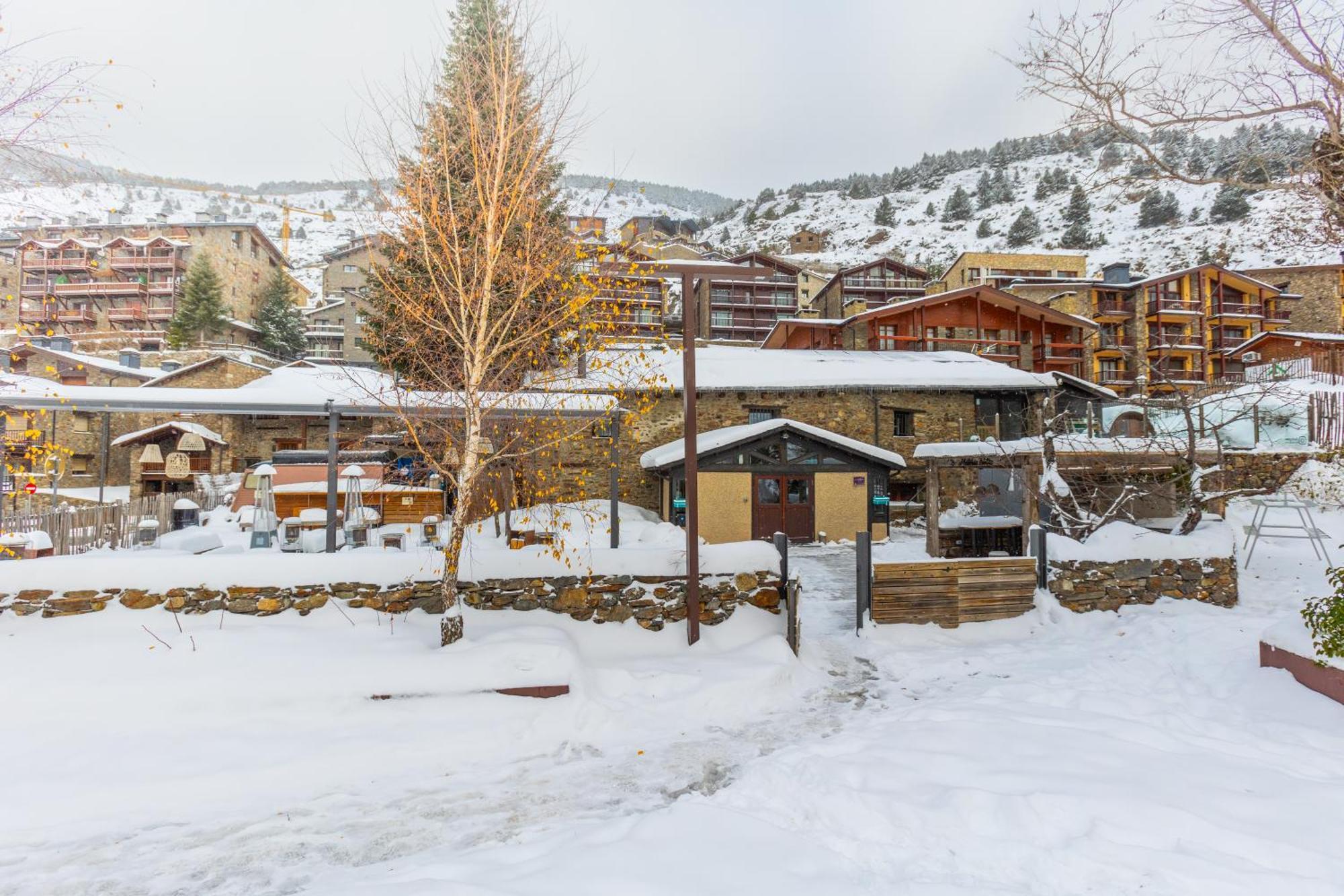 Mountain HostЕль-Тартер Екстер'єр фото